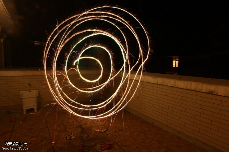 img1_src_1355718.jpg