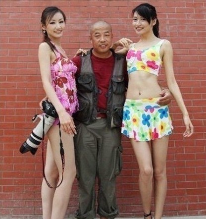男人单反.jpg