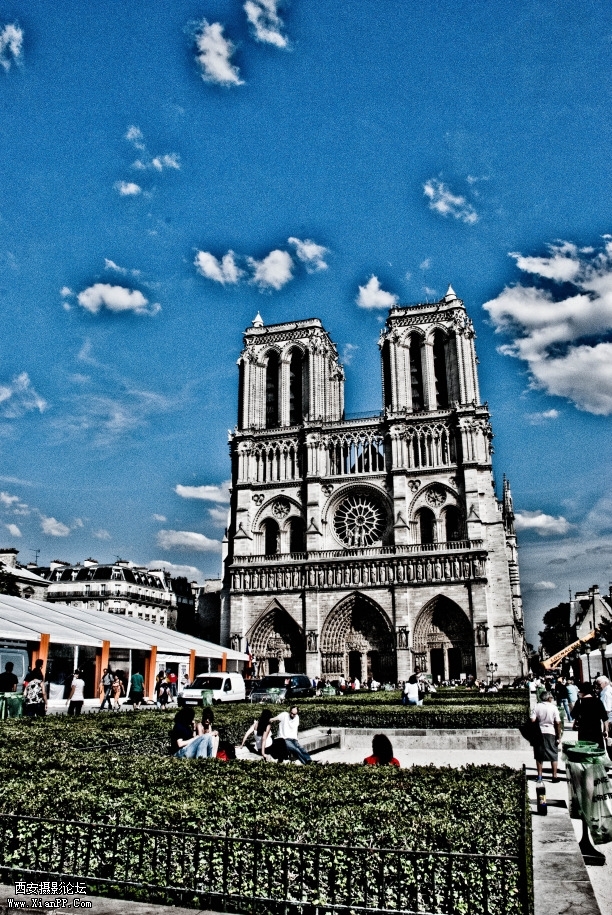 img1_src_3034682.jpg