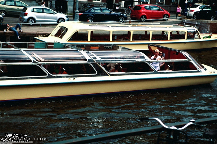 img1_src_3007792.jpg