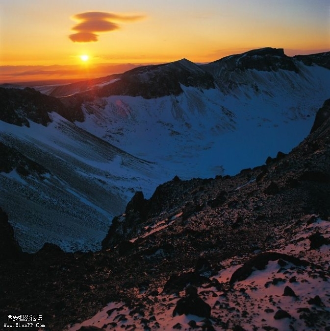snow4-673x676.jpg