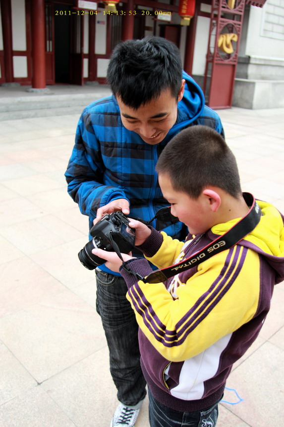 12047388_调整大小.JPG