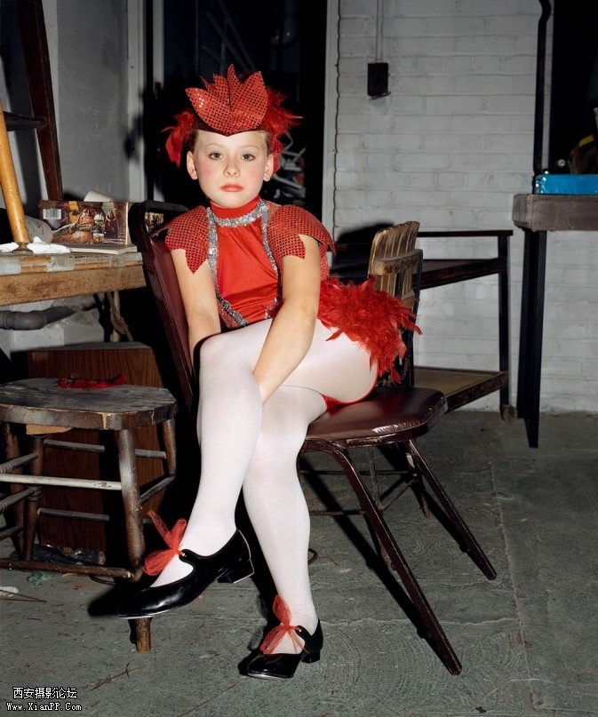 CareyKirkella_dance_redfeathers_3000px-673x807.jpg