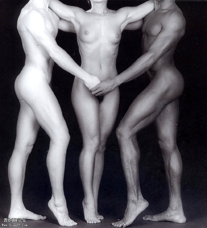 Robert-Mapplethorpe-4-673x741.jpg