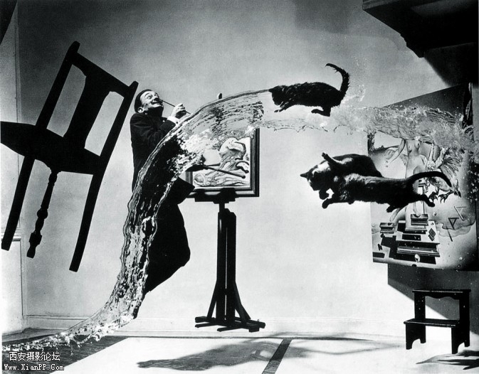Philippe-Halsman01-673x526.jpg
