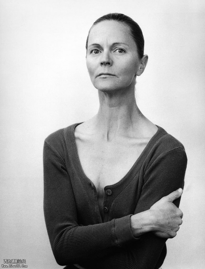 Lucinda-Childs-673x882.jpg