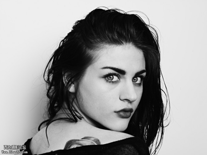 FB1-23675-673x504.jpg