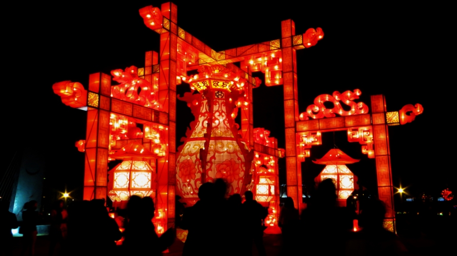 大灯.jpg
