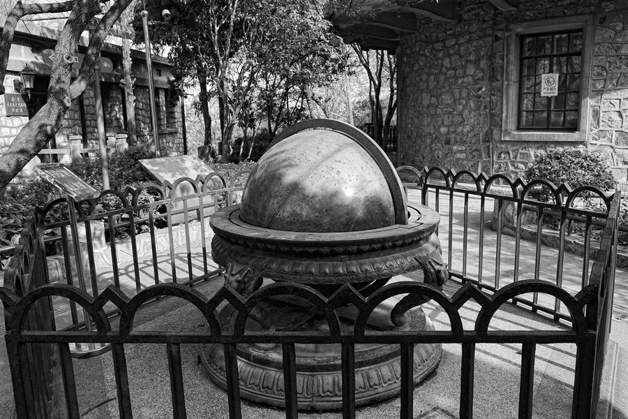 06-B&amp;W.jpg