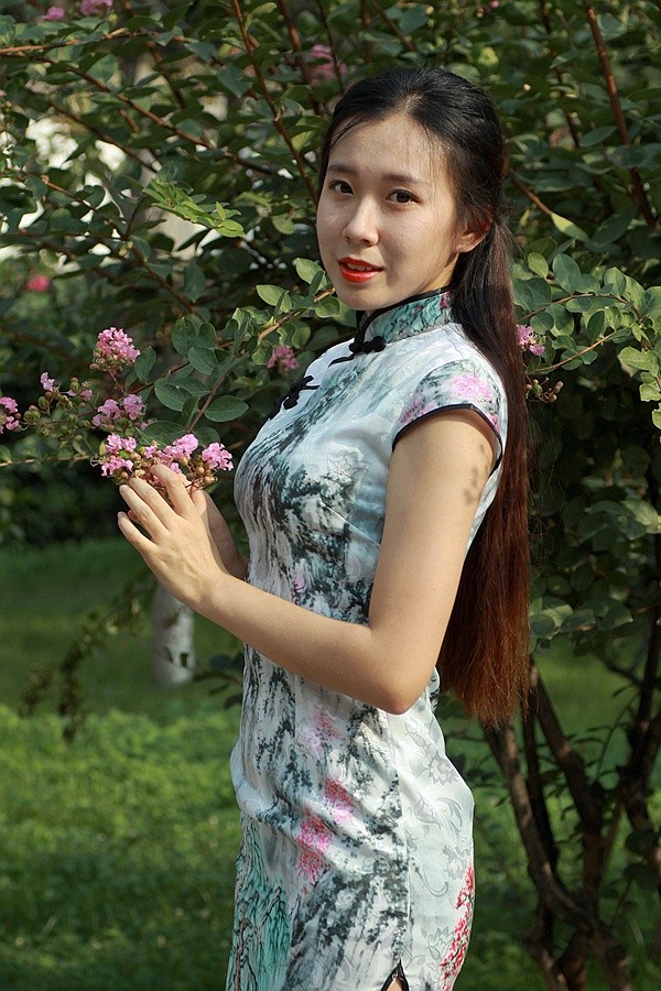 美女1.jpg