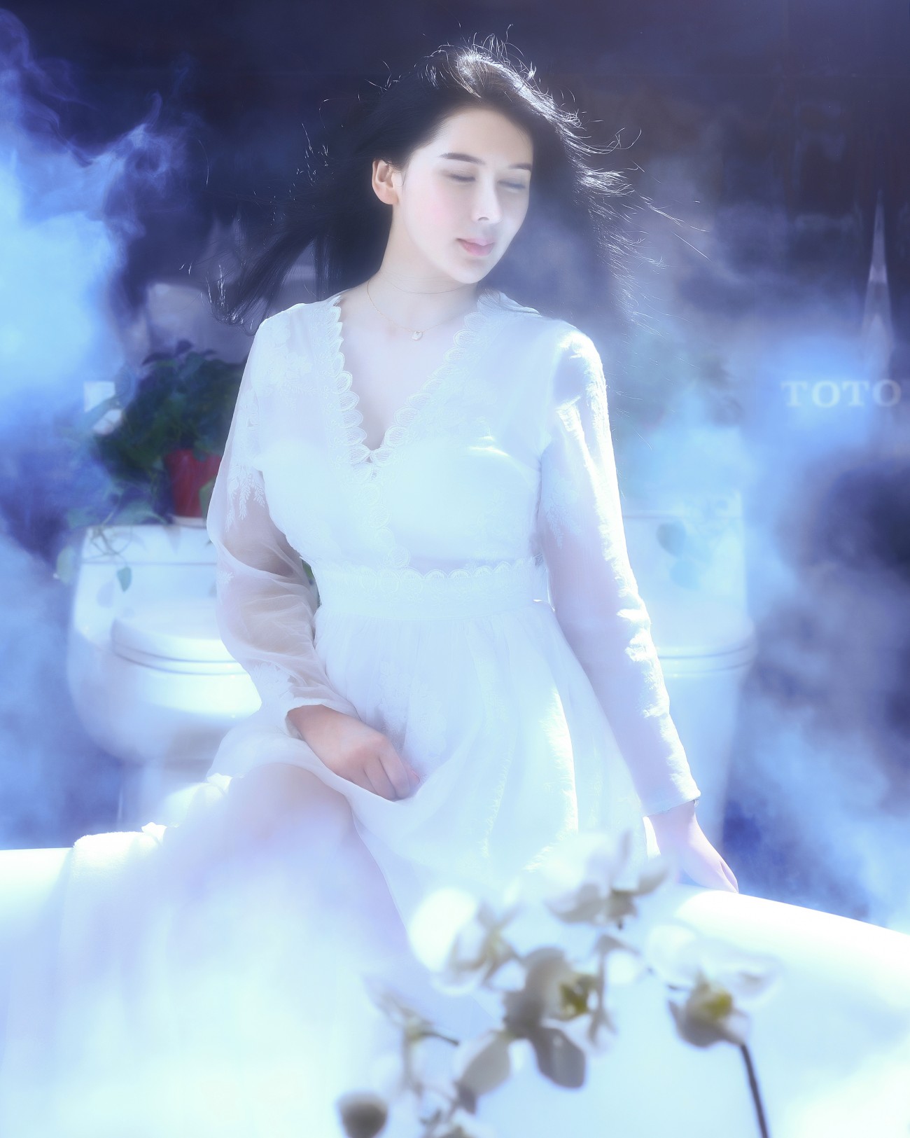 TOTO女郎