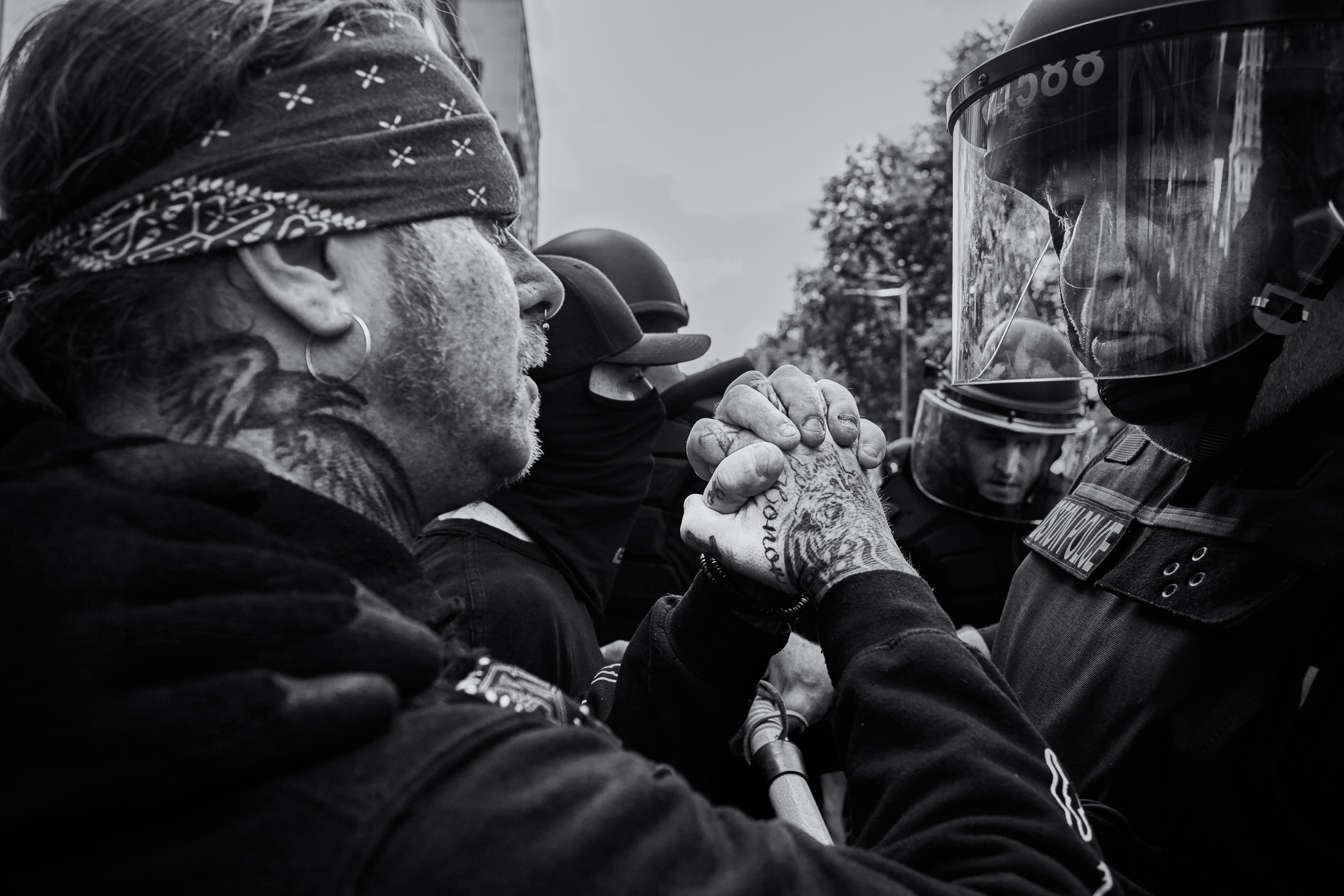 ca1e3717a17a05fa03339307f85d6755-hd2.jpg