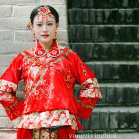 小雁塔人像